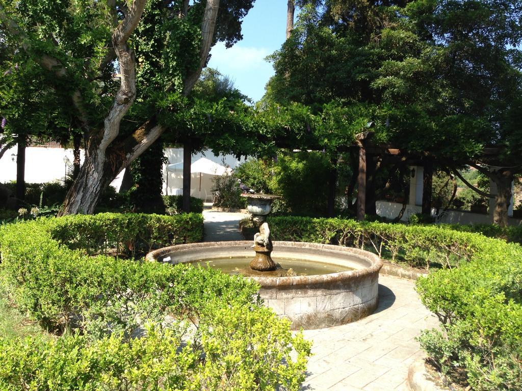 Отель Relais La Rupe Сорренто Экстерьер фото