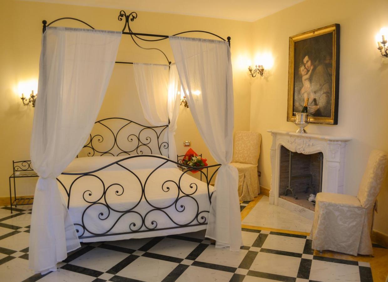 Отель Relais La Rupe Сорренто Экстерьер фото